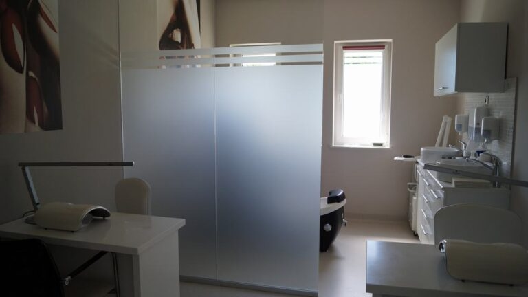 Wnętrze gabinetu kosmetologicznego w Klinice DermaDent w Sanoku